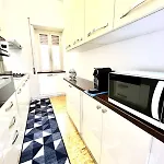 Apartment New House Rom